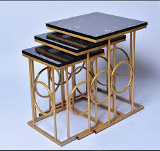 NESTING TABLE - CIRCLE DESIGN