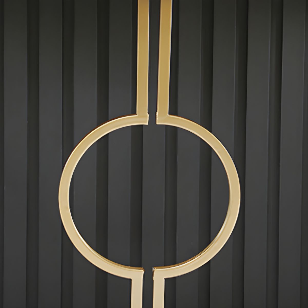 CONSOLE TABLE - ANTIQUE