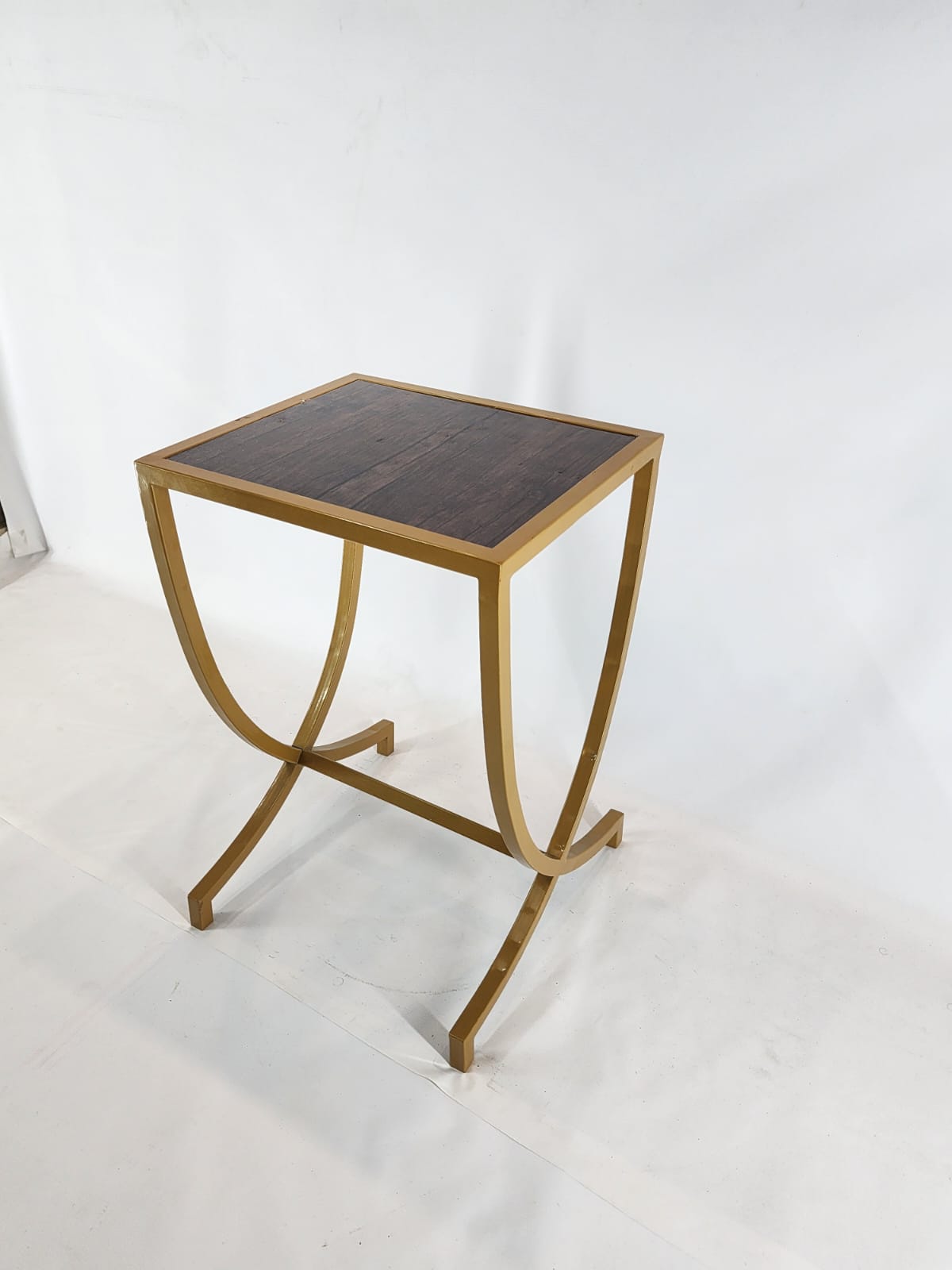 Artisan & Iron Decor AID No: 069